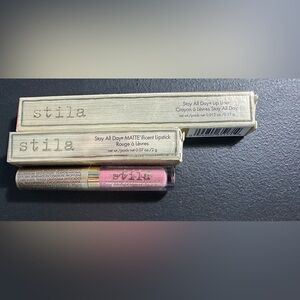 Stila Cosmetics - Lip Bundle w/ Makeup Bag